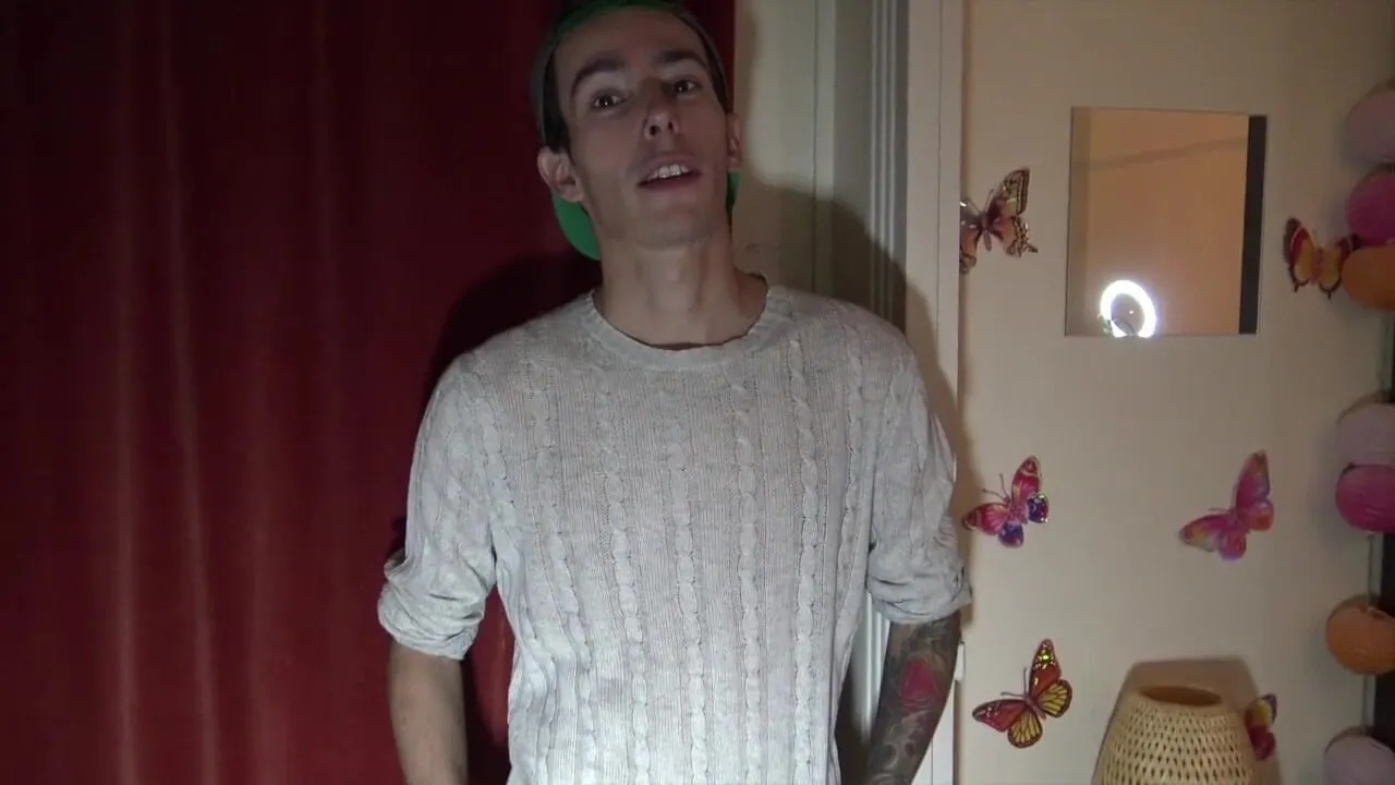 Sexy Kevin Davi used raw by the twink Alexis Tivoli