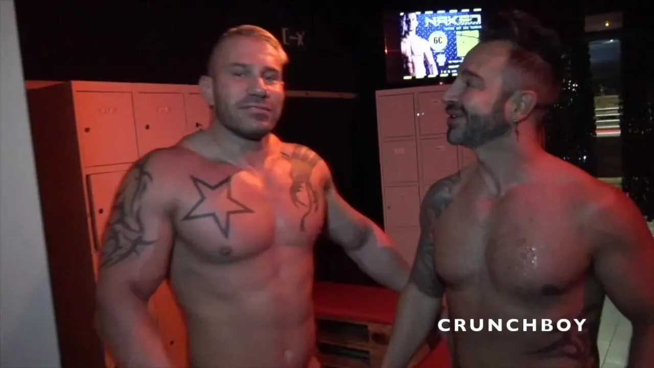 Martin Mazaa used rawx by striaght boy blond in locker room