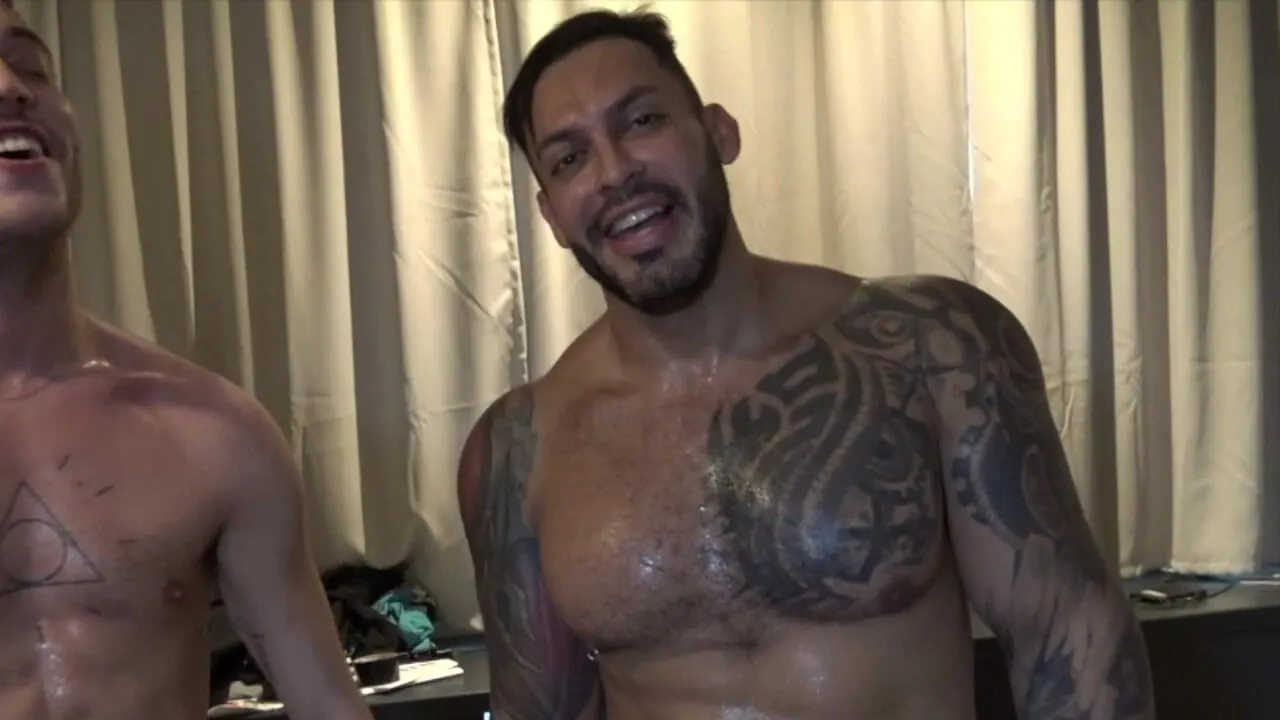 Muscle Boyf Ucked Raw by Vikor Rom