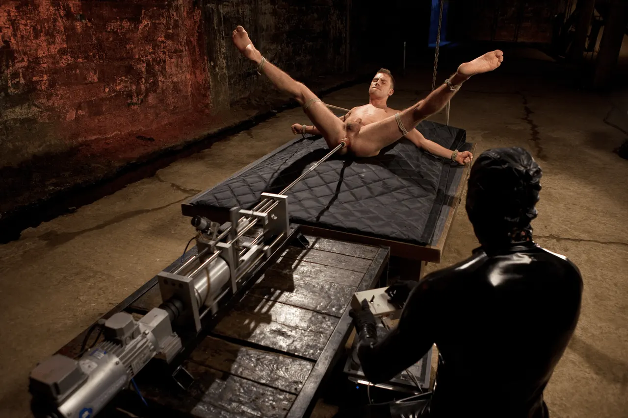 Sebastian Keys endures extreme fucking machines