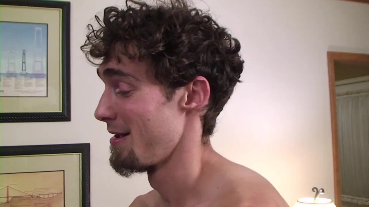 Gay dude rides thick BBC