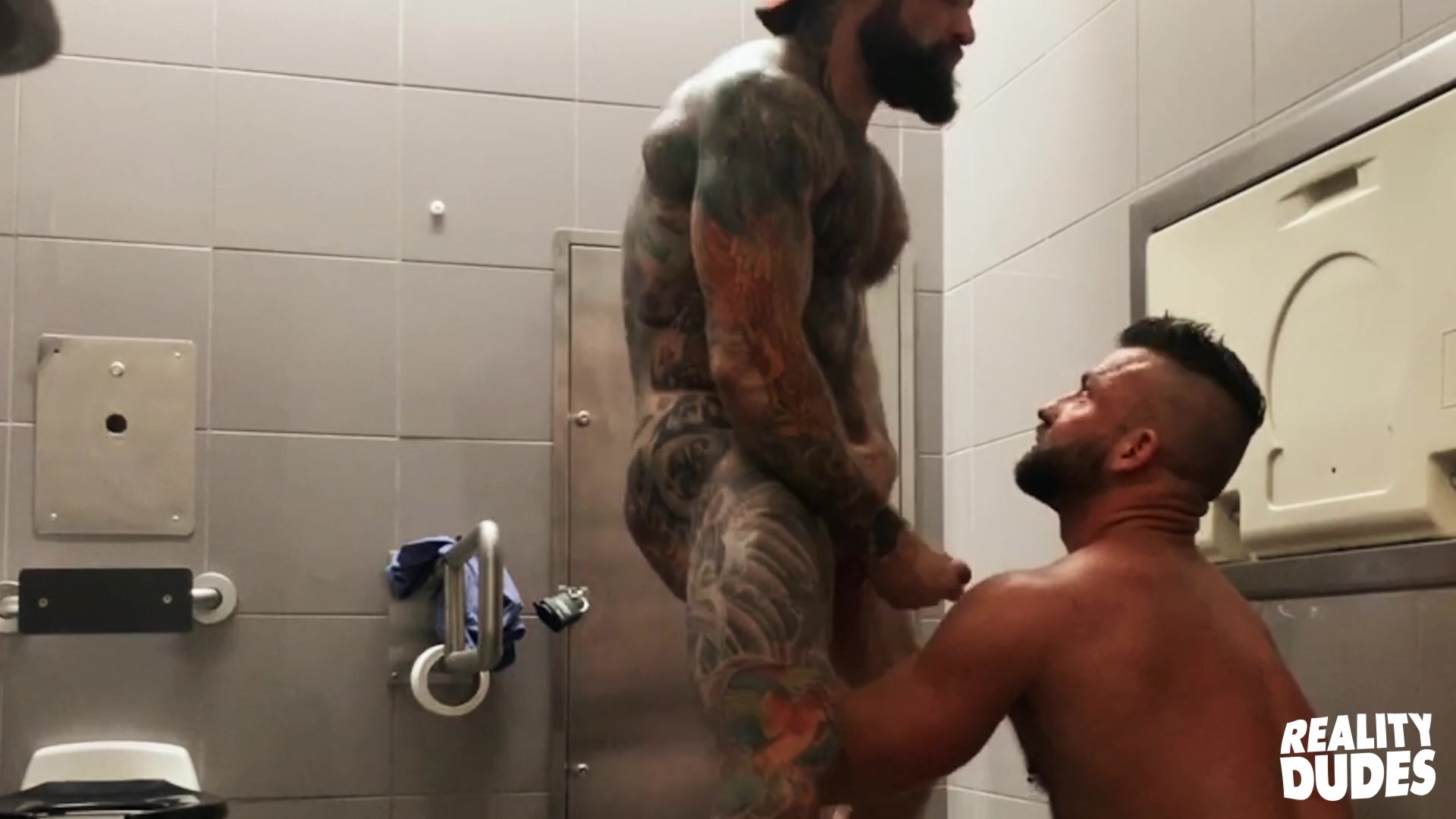 Pup & Tank Have Messy Bareback Sex In Airport Toilet
