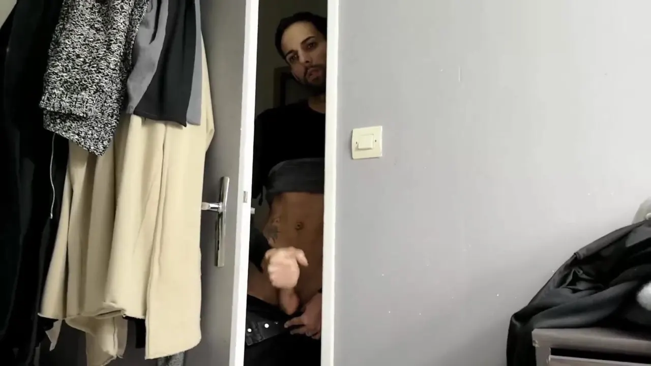 A Sextraordinary couple's life