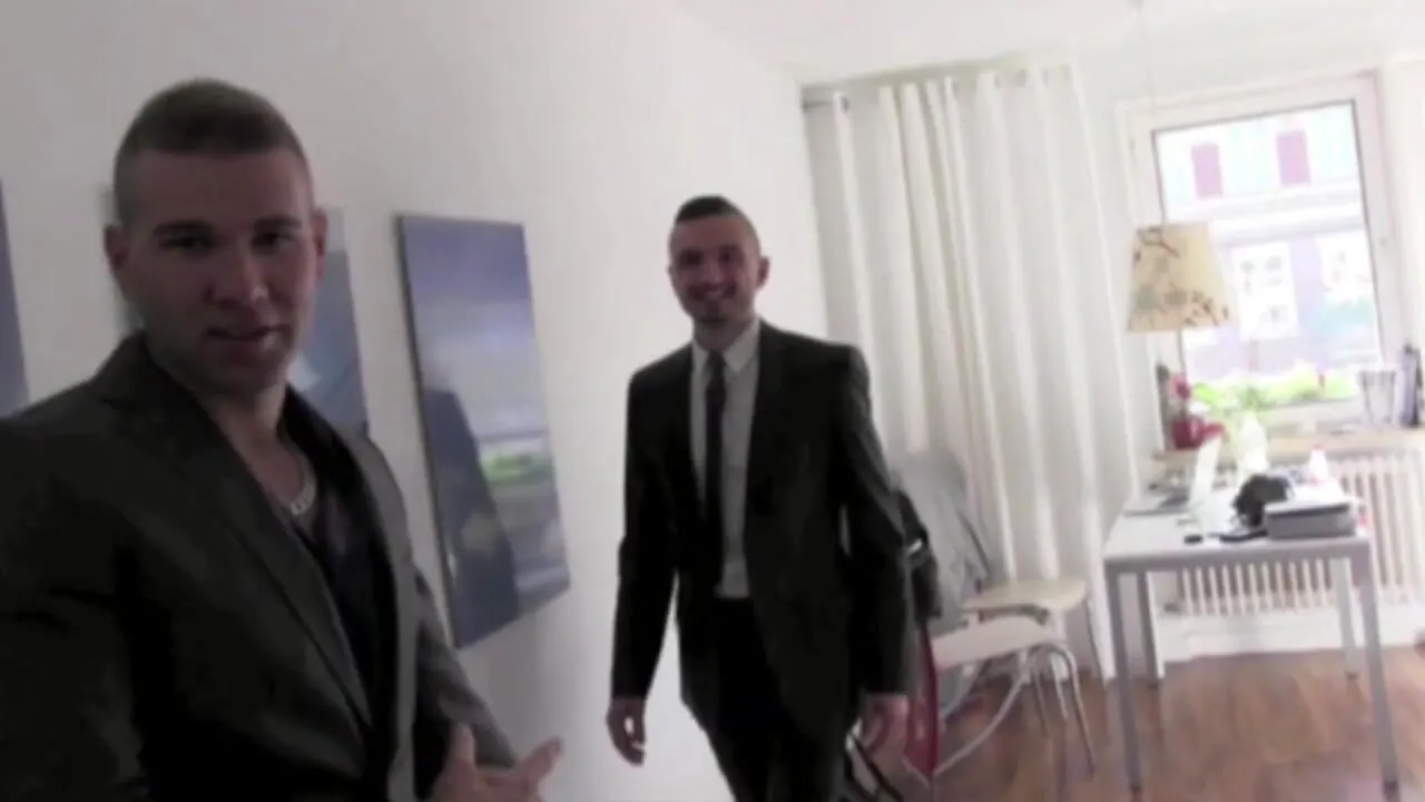 Ducxk fucked by the director fo the hotle nuin suit and class
