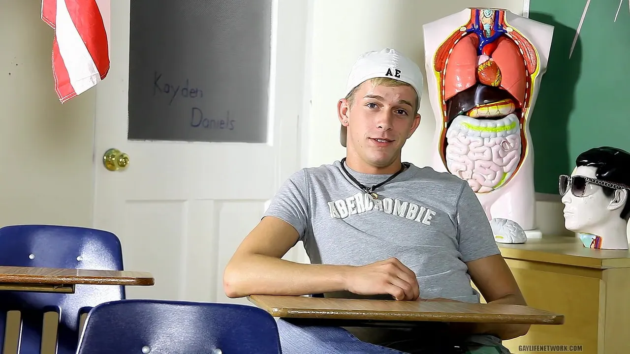 Party Guy Kayden Daniels Oozes Sex Appeal